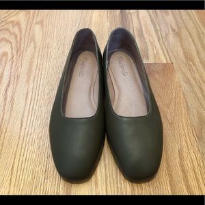 NEW Madewell “The Cory Flat”, Spinach Green - 7.5